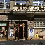 Cracow Moods at Batorego 19